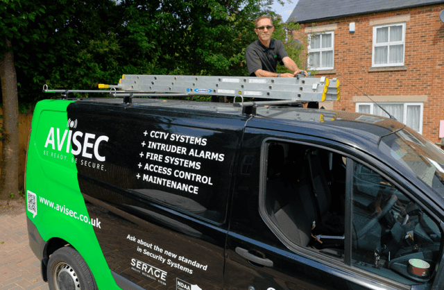 Avisec van